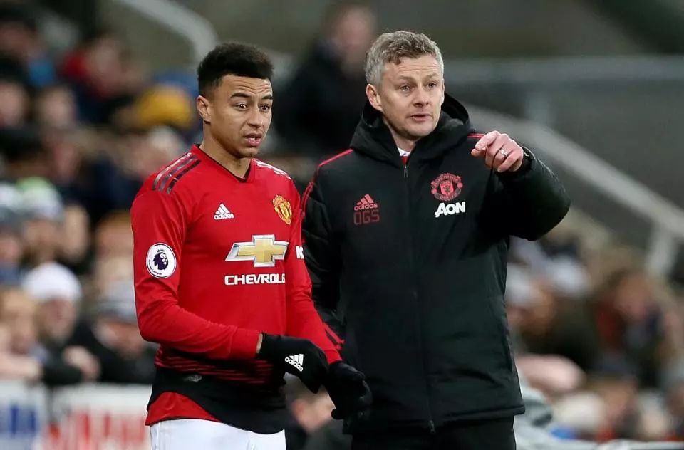 配合就很难 配合就很难